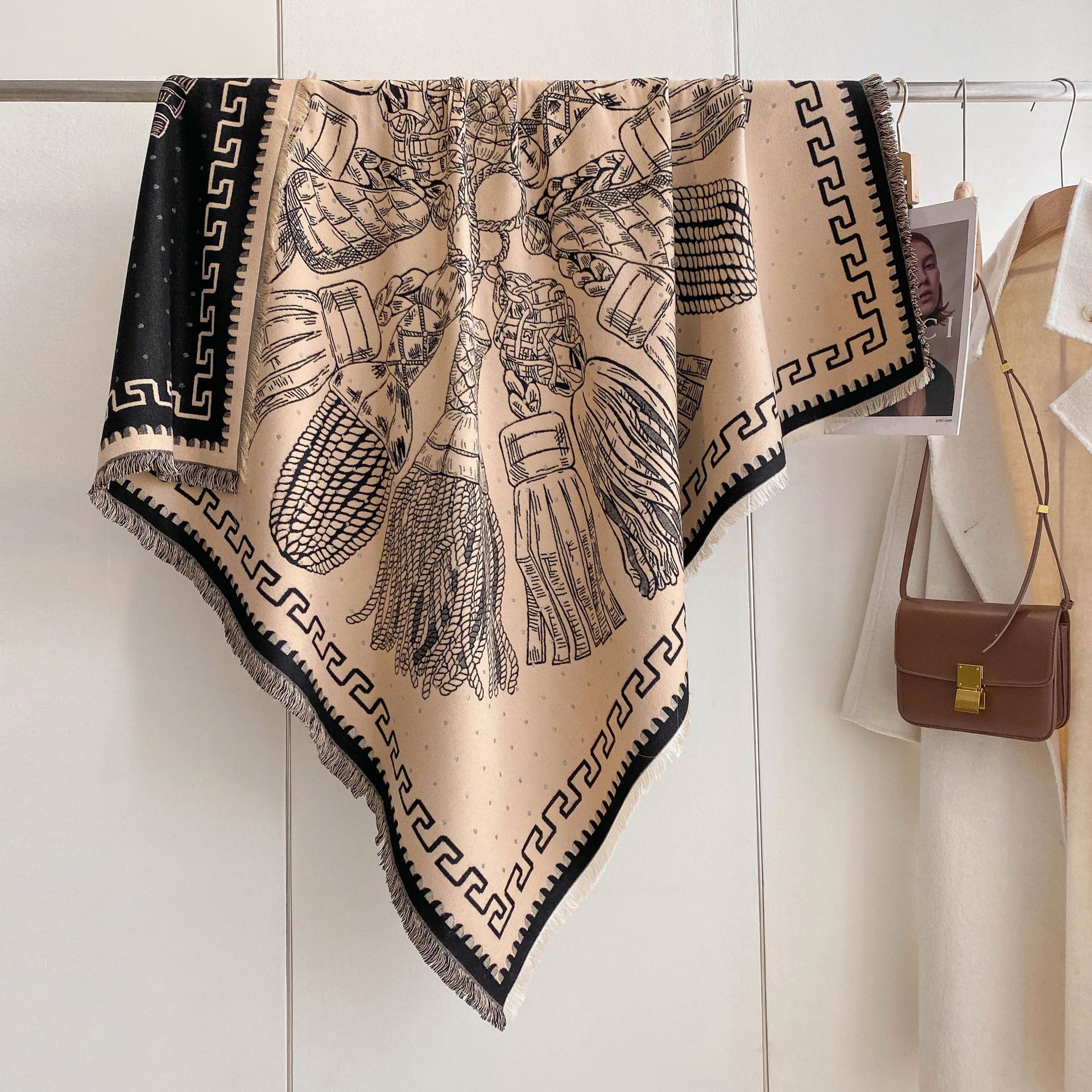 Retro estilo nacional nuevo impresión de moda otoño invierno exterior elegante amplio chal doble cara imitación de cachemira bufandas gruesas para mujeres