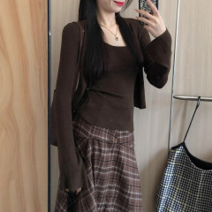 秋季2025新款咖色针织背心披肩两件套女韩版针织衫开衫上衣