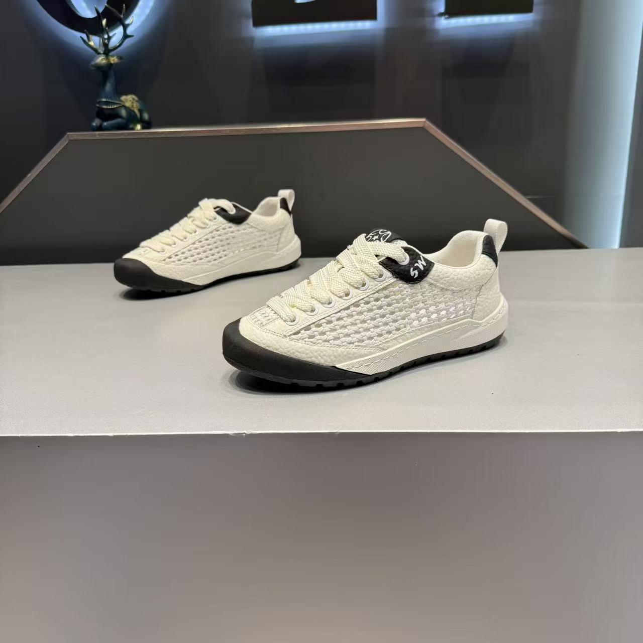 Men's Summer FashiNew Casual Shoes Breathable Comfortable Mesh Trendy Versatile Style_vogvips.com