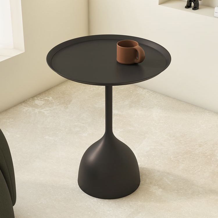 Mesa auxiliar de sofá de estilo crema mesa de café móvil blanco mini balcón mesa pequeña de hierro mesa de esquina de lujo luz mesa lateral creativa