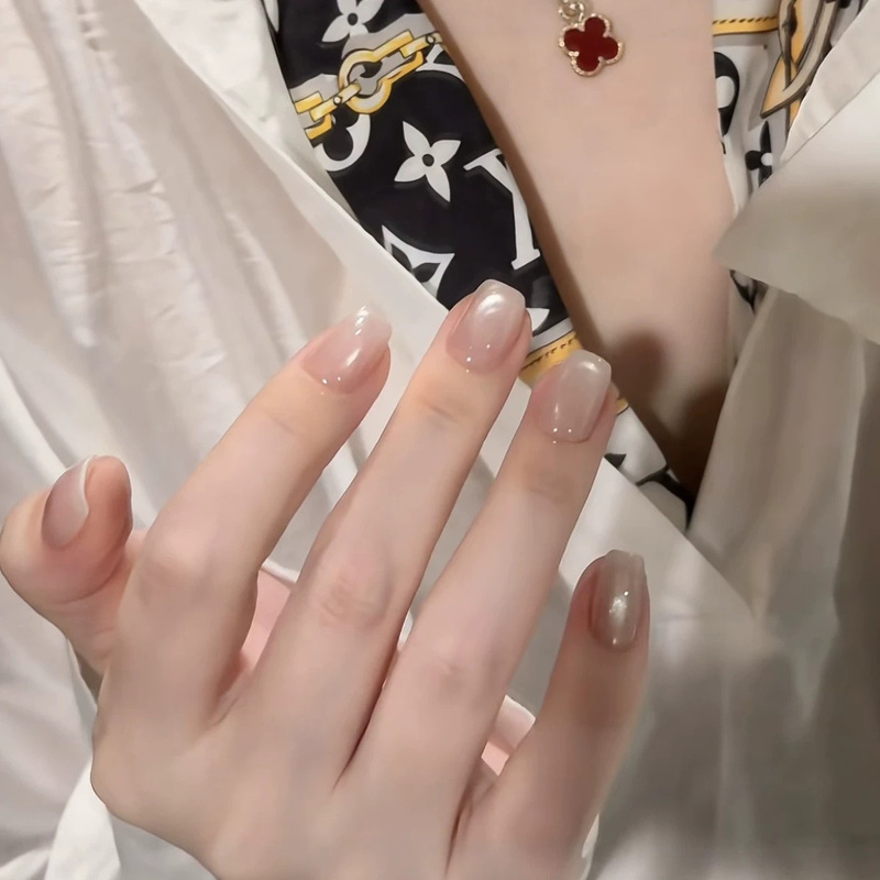 Cai She - [Sky: Children of the Light] Nude Pink Watery Cat Eye Wearable Nails, Gentle Gradient Oval Nail Tips, Detachable Manicure