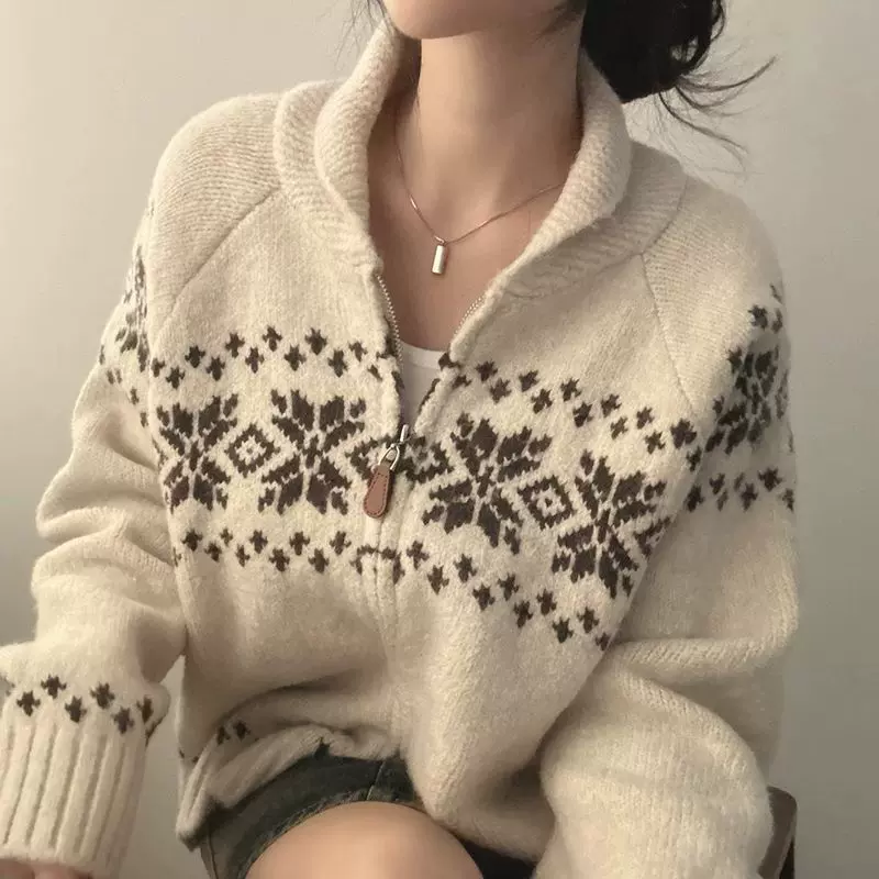 韩国chic秋冬小众复古撞色提花设计宽松百搭长袖针织衫毛衣外套女