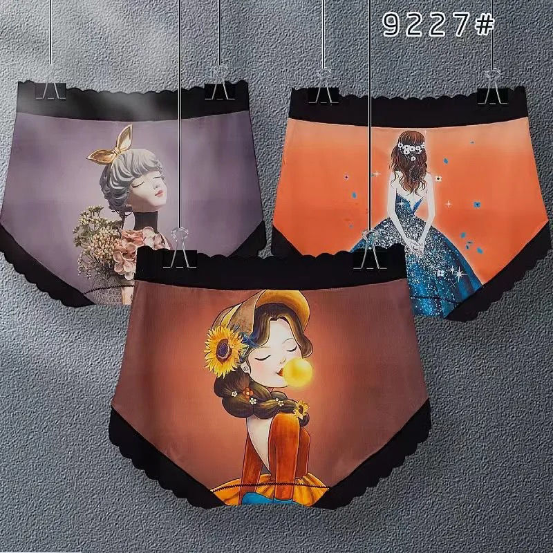 Beauty Figure Mask Pants plus size Traceless Ice Silk Underwear Women's Explosive Naked Creative Personality Internet Popular Mid-Waist Briefs Beauty Figure Mask Pants plus size Traceless Ice Silk Underwear Women's Explosive Naked Creative Personality Internet Popular Mid-Waist Briefs