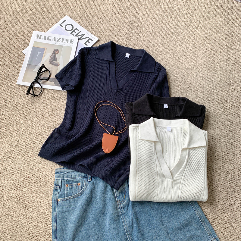 High-End Solid Color Knitted Lapel Short-Sleeve T-Shirt, Minimalist V-Neck Polo Shirt, French Aesthetic Top, Korean Style High-End Solid Color Knitted Lapel Short-Sleeve T-Shirt, Minimalist V-Neck Polo Shirt, French Aesthetic Top, Korean Style