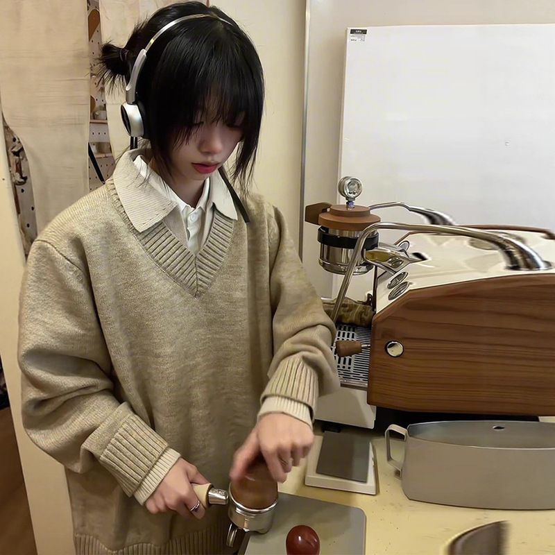 Winter Lapel Fake Two-Piece V-Neck Knitwear Men's American Retro Old Money Style Knitwear Top Lazy Style Jacket