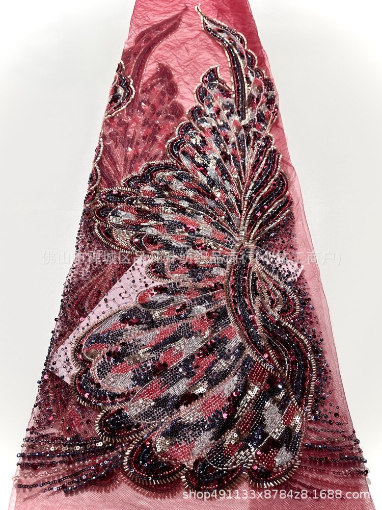 Plumas de anchoque unilaterales de malla de cuentas de clavos industriales pesadas bordadas a mano sequinilla tela de vestido de cola de pescado para la cena