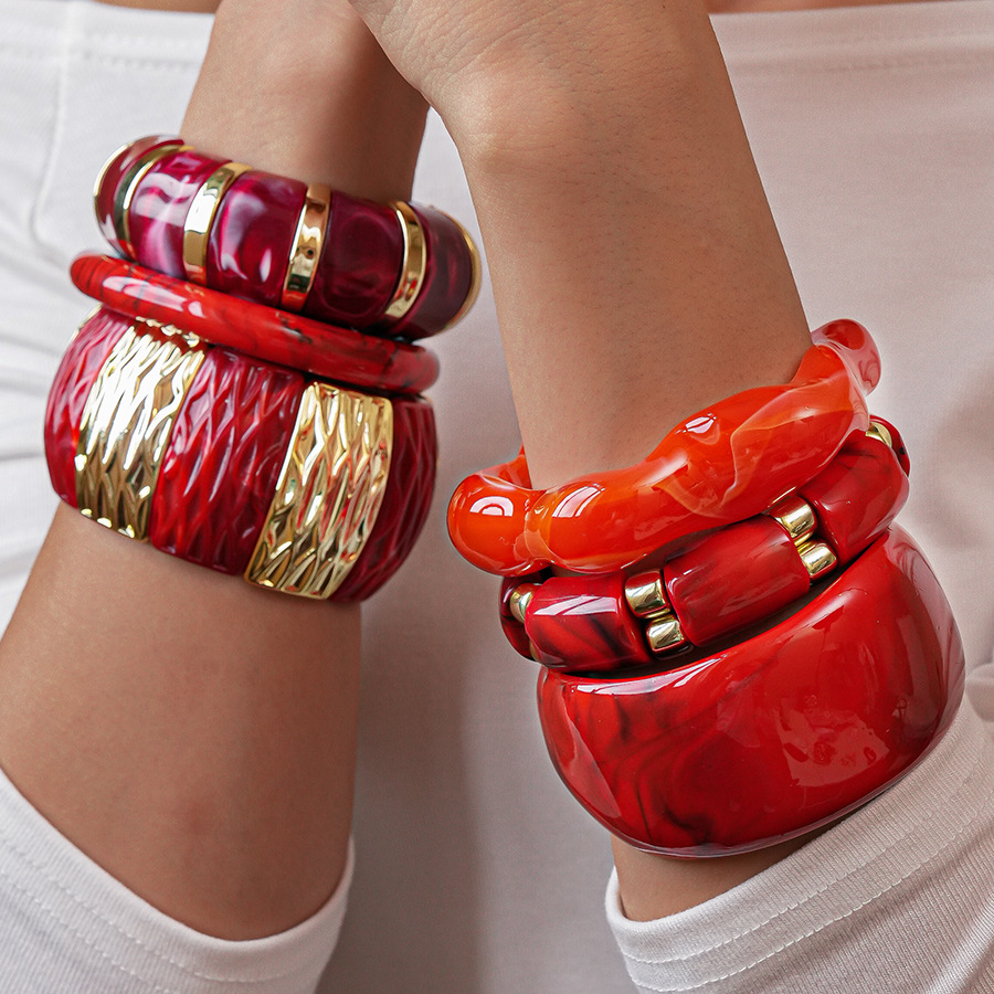 Pulsera de resina con degradado irregular rojo, estilo europeo y americano, diseño exagerado, joyería de lujo ligero y alta gama para mujer