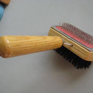 Supply pet wooden handle stainless steel needle comb medium pet T comb wholesale dog steel wire pet brush
