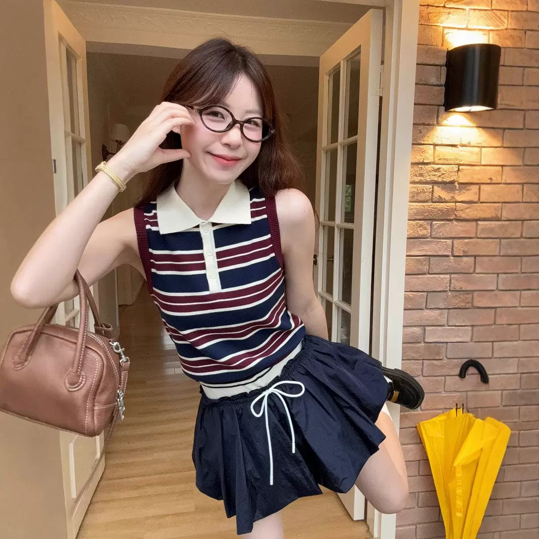 撞色条纹纽扣无袖大朗针织背心女夏季新款复古POLO领短款辣妹上衣