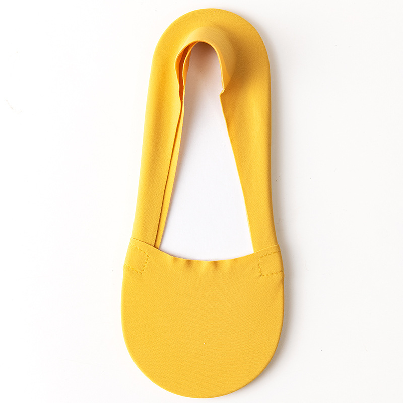 La primavera y el verano de las nuevas mujeres calcetines de seda de hielo fresco invisibles calcetines de silicona antideslizante barco