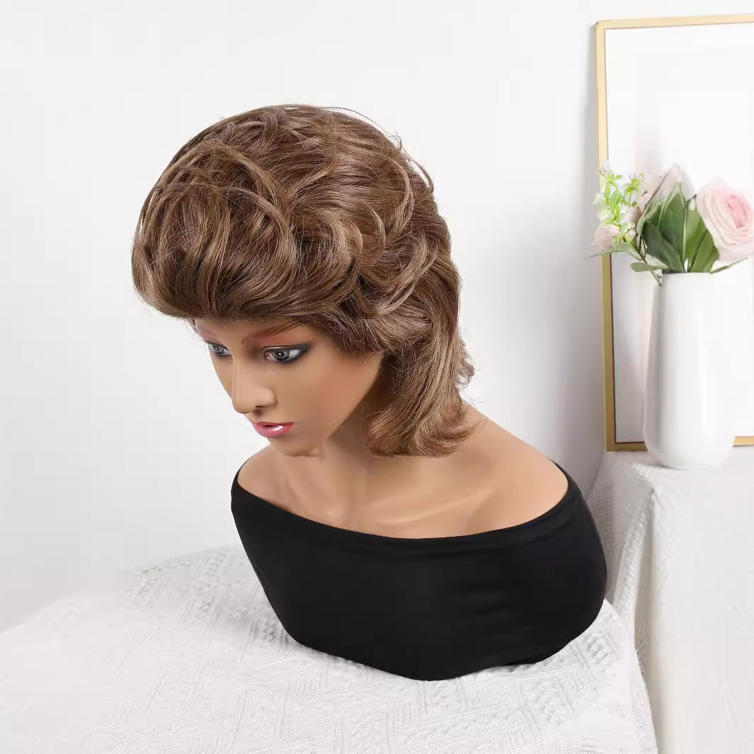 Nuevo conjunto de pelucas teñidas europeas y americanas personalizadas damas rizadas cortas al por mayor seda de alta temperatura conjunto completo de pelucas