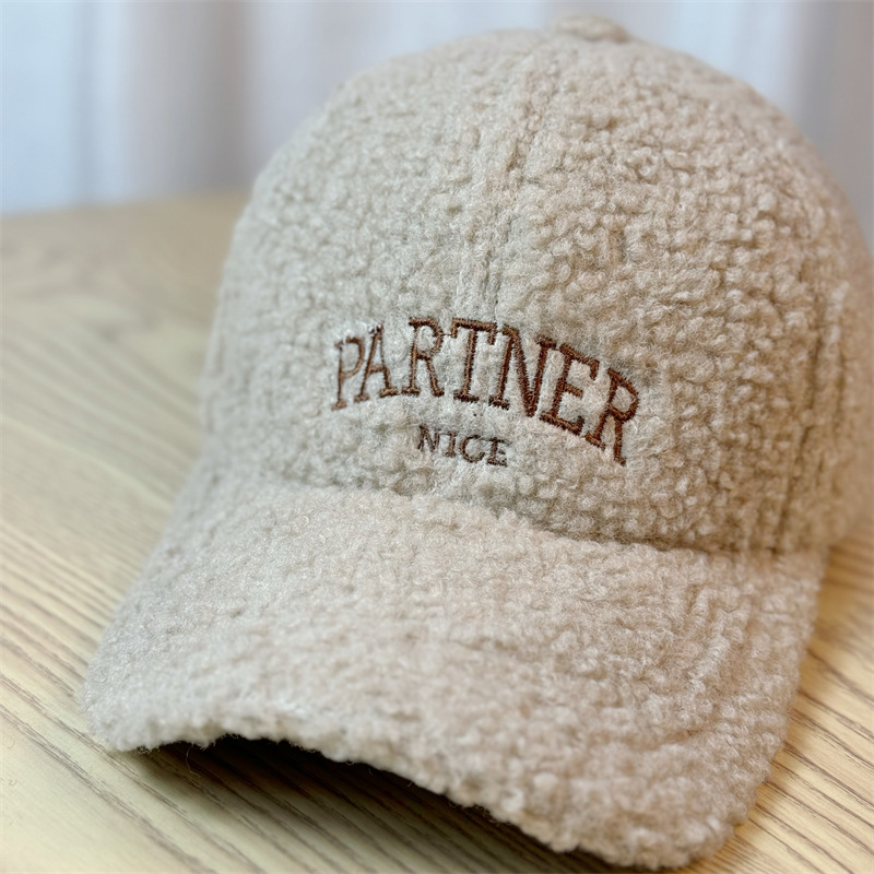 Kinder baseball cap van lamswol en pluche warm_voghion.com