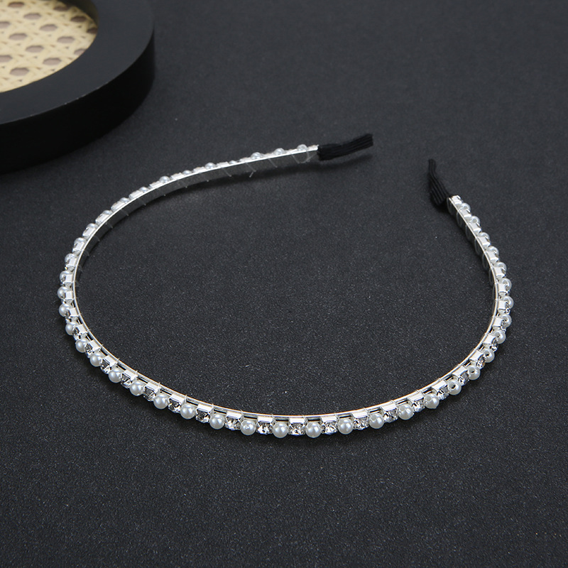 Fashion Leaf Plaid Imitation Pearl Rhinestone Metal Hair Band 1 Piece