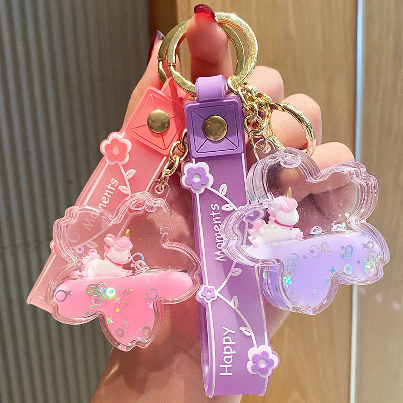 Purple five-pointed star liquid quicksand keychain girl heart cherry blossom oil pendant cute three-dimensional backpack ornaments for women