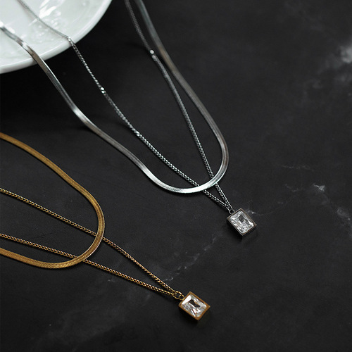 Square diamond pendant necklace, double layered titanium steel plated with 14 gold, simple flat snake chain, fashionable temperament, stainless steel clavicle chain