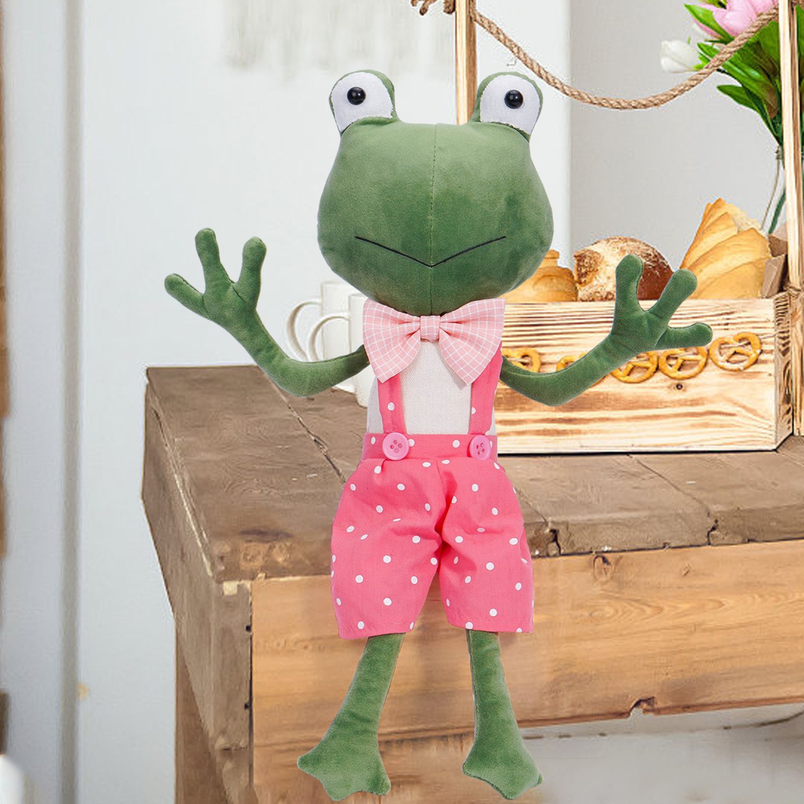 Frog muñeca primavera transfronteriza creativa cuatro estaciones piernas largas pantalones de cinturón rosa muñecas adornos decorativos hechos a mano Navidad