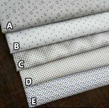 涤纶小碎花印花宠物服装玩具箱包布 平纹桃皮绒印花布料 涤纶印花