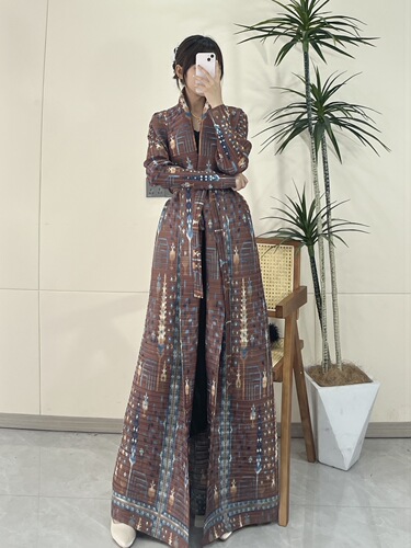 Miyake pleats cross-border foreign trade hit European and American cardigan coat, feminine temperament commuting windbreaker, women's clothing