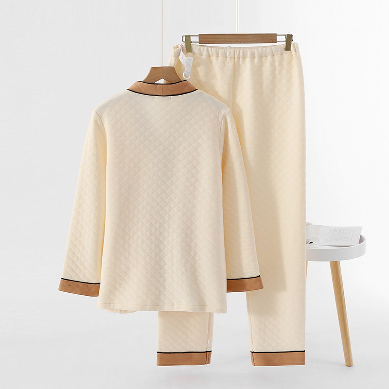 秋冬の女性の厚い空気の綿の月子服のvネックのカーディガンの産後の授乳の授乳する妊婦のスーツはパジャマを結びます。