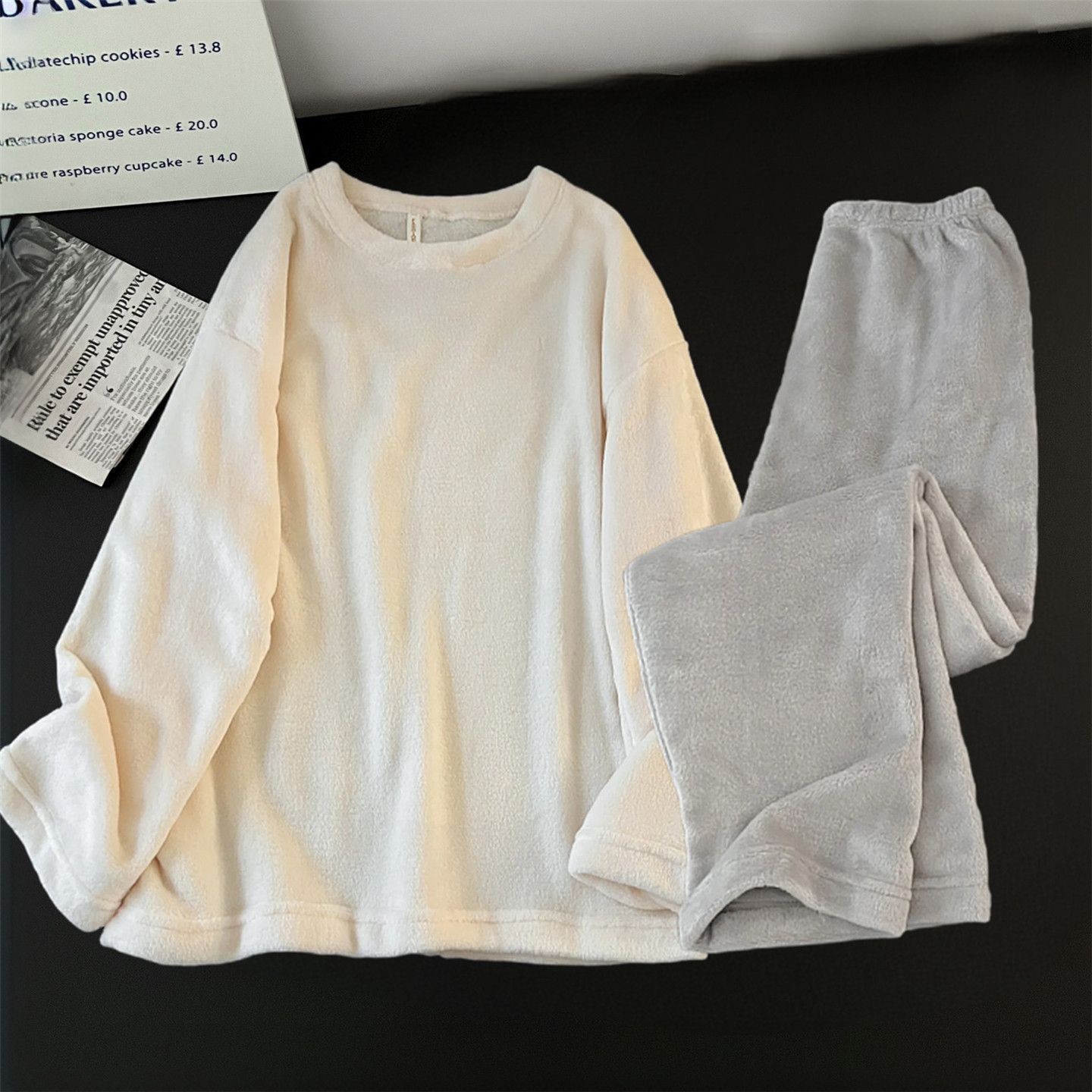Pijama de mujer de franela y coralina, conjunto cálido y suave para otoño e invierno, moda femenina, venta directa de fábrica