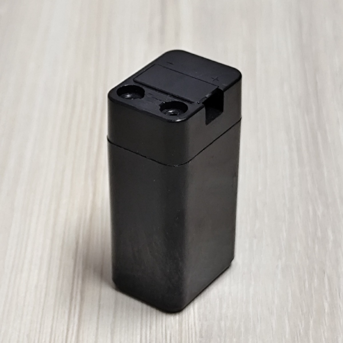 Ӧ4V0.6AH.   Ǧ    ֵͲ̨,ߵ