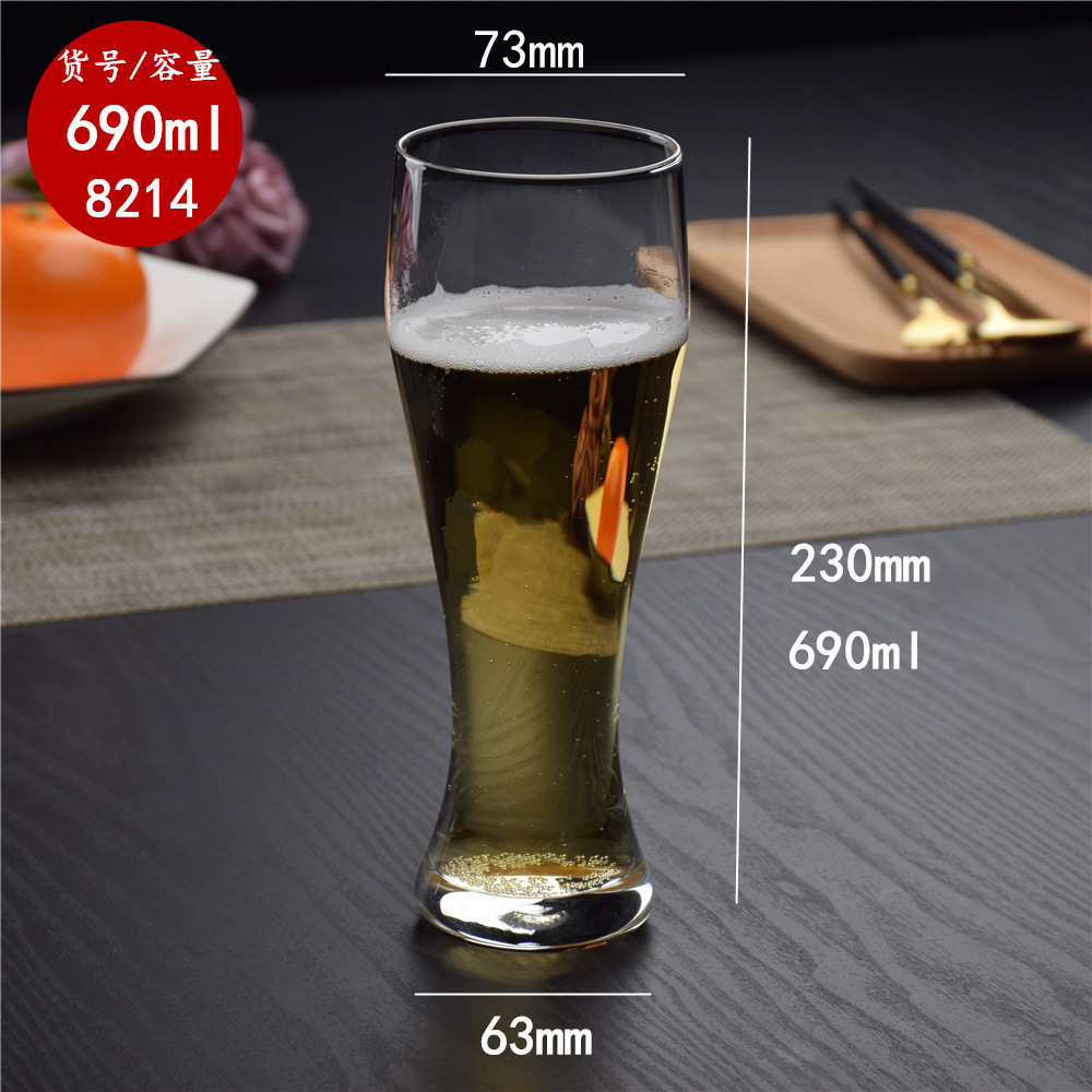 Taza de cerveza de cristal, taza de jugo, taza de trigo hecha a mano, taza de bebida elaborada