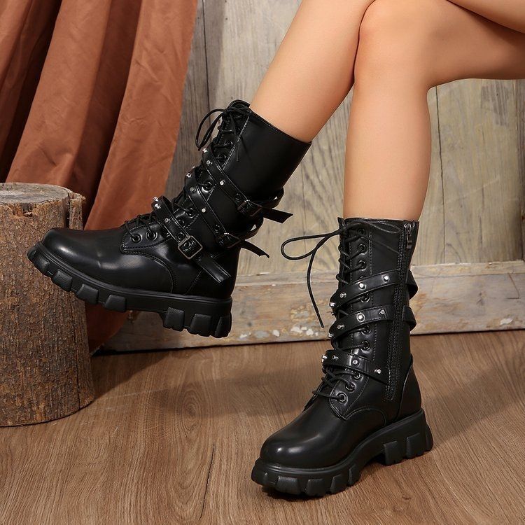 Botas curtas com bico redondo e fivela estilo Martin para mulheres, primavera e outono 2024, novo tamanho grande 36-43, sola grossa antiderrapante com zíper.