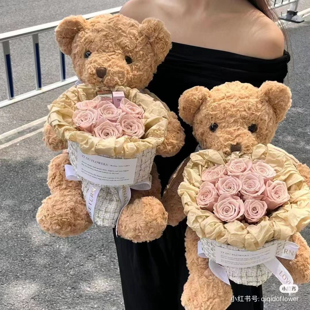 Regalos de Año Nuevo Teddy Bear Muñeca Imortalidad Rose Bouquet Regalos de cumpleaños para chicas Amigas Amigas