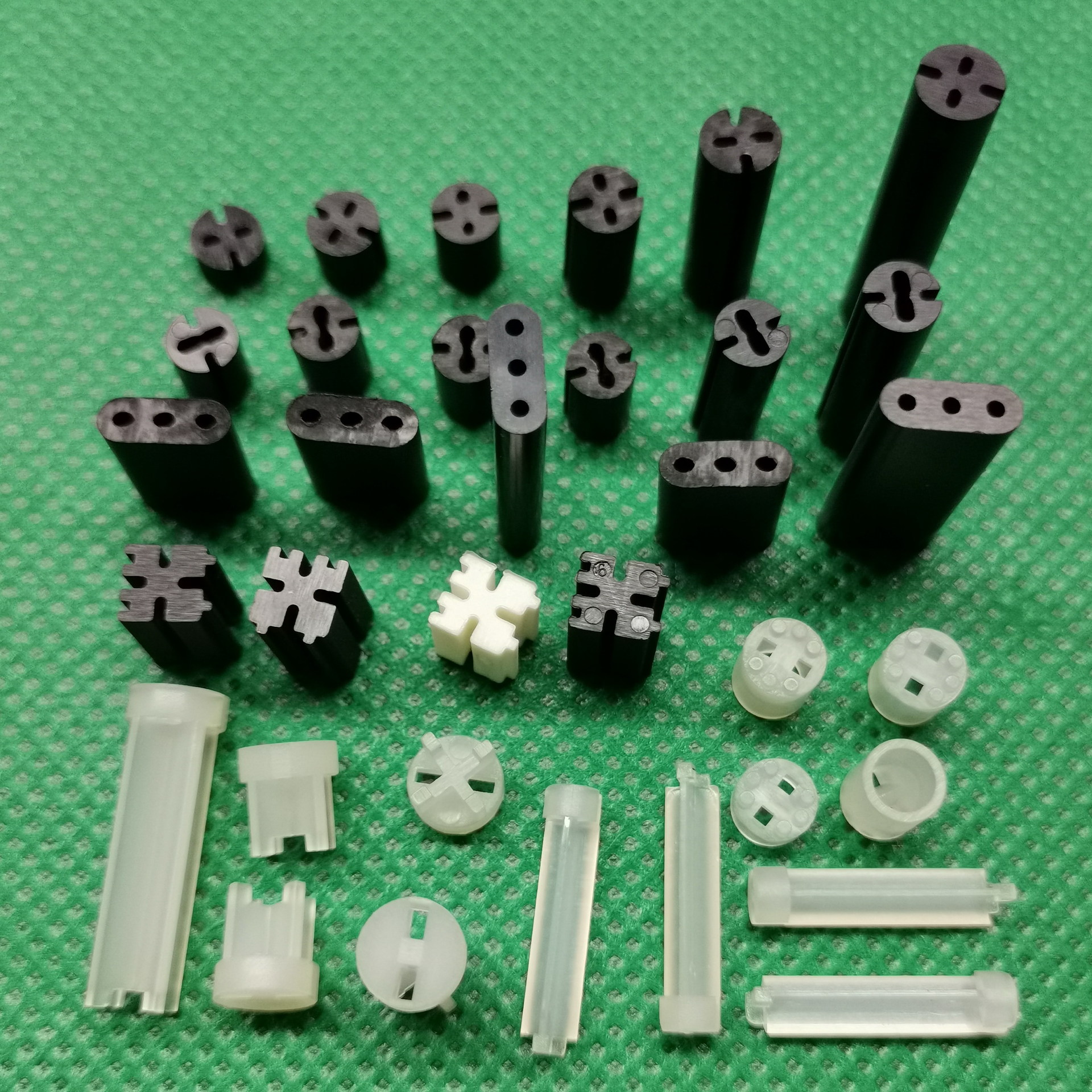 GLEDS3 LED间隔柱 3孔安装式支接柱 LED绝缘柱 灯座灯柱