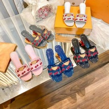 2025�¿��⴩�ٴ���ϚW�����Q������Ҹ���ЬŮ���|���¸߸���Ь