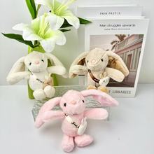 �ɐ�С�����L���䱳����ë�q���耳׿ے�朱�������С���Ů�Y��