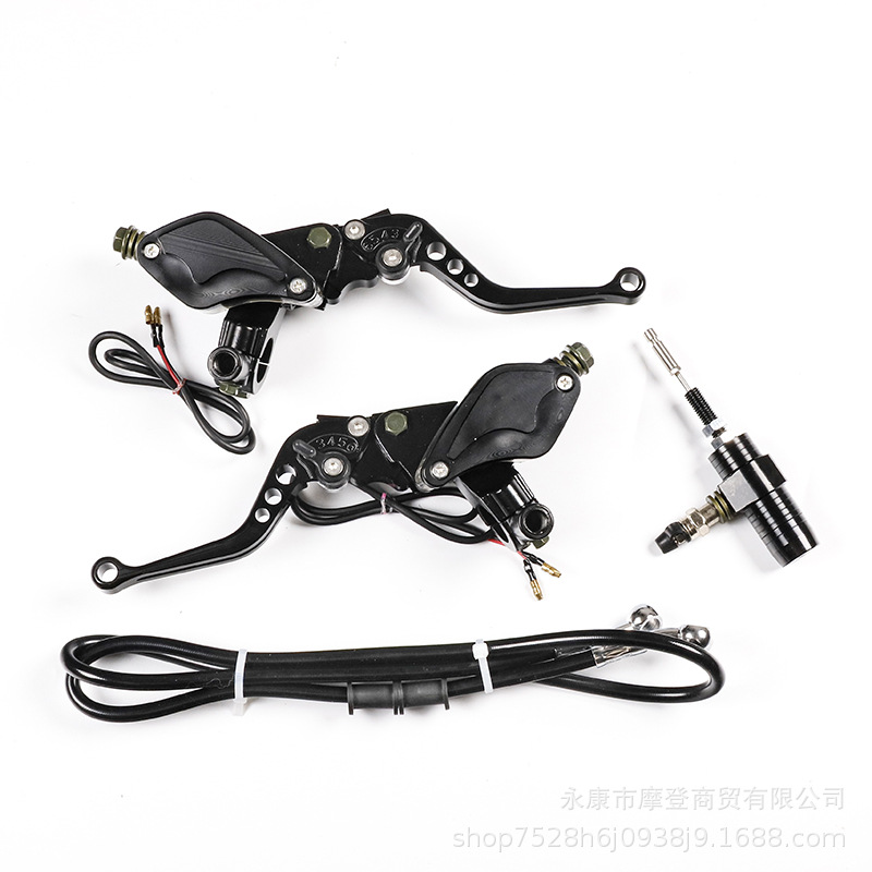 Accesorios de modificación de motocicleta hojas grandes CNC taza de aceite de aleación de aluminio freno hidráulico bomba de freno de doble cilindro