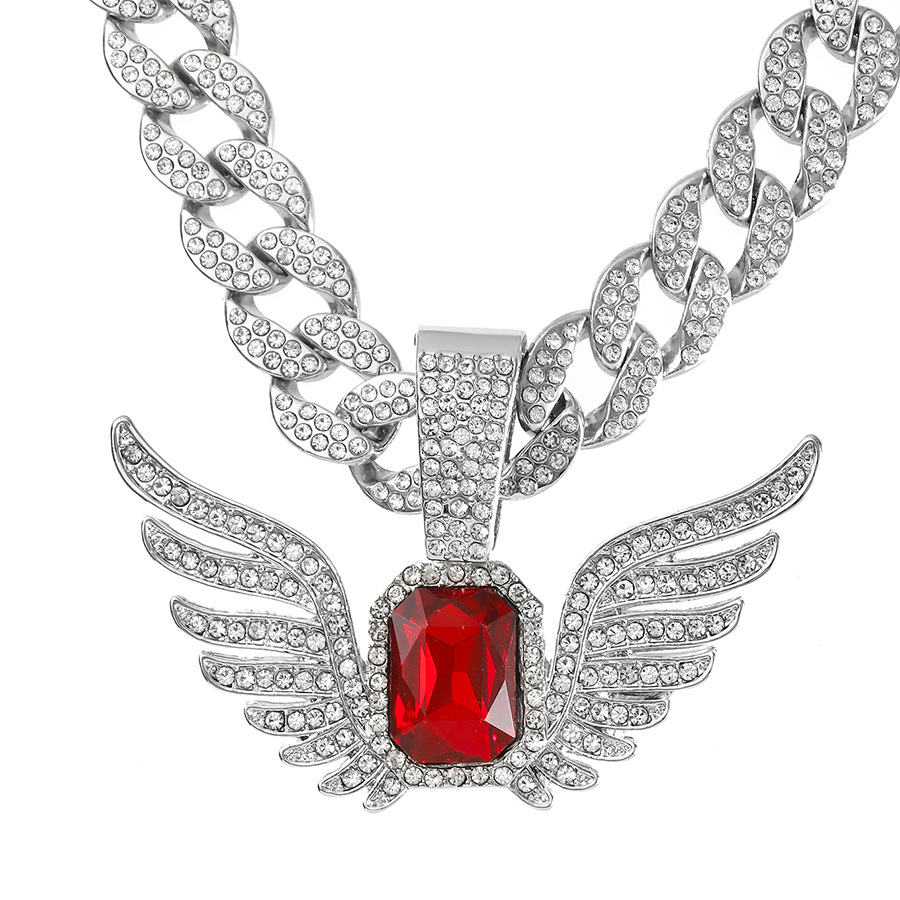 Europeo y americano hip hop completo diamante Ruby alas colgante collar de los hombres de personalidad transfronteriza alas de Ángel colgante fábrica al por mayor
