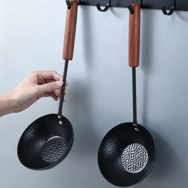 El estilo japonés de mango largo de hierro de hierro rociado con aceite caliente rociado con aceite rociado con aceite de mano sin recubrimiento no pegajoso