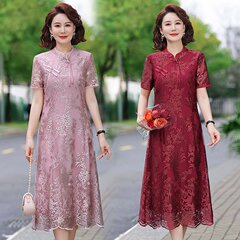 喜姑の披露宴は2025年の新型のお母さんの夏服のワンピースの中で老年の女性の夏の国風の改良の旗のガウンのスカートを詰めます。