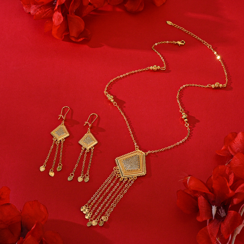 Transfronterizos de moda en el Medio Oriente joyas de mano de obra exquisita aretes de mujer collar conjunto de joyas pendientes de diamantes colgante dos piezas conjunto