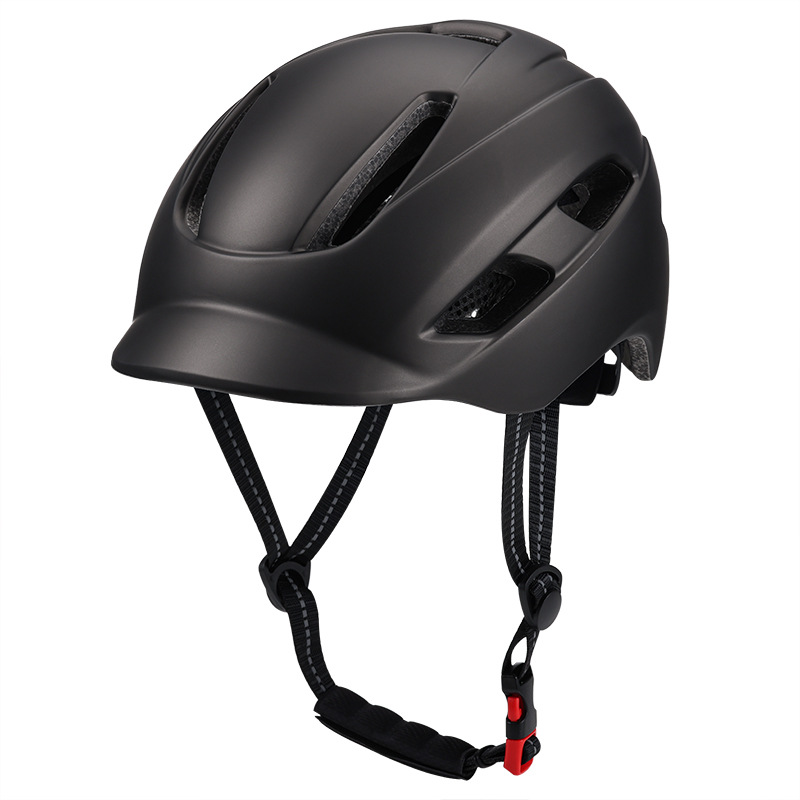 Transfronterizo nuevo casco integrado montar en bicicleta equipo casco hombres y mujeres tapa protectora casco con luz trasera