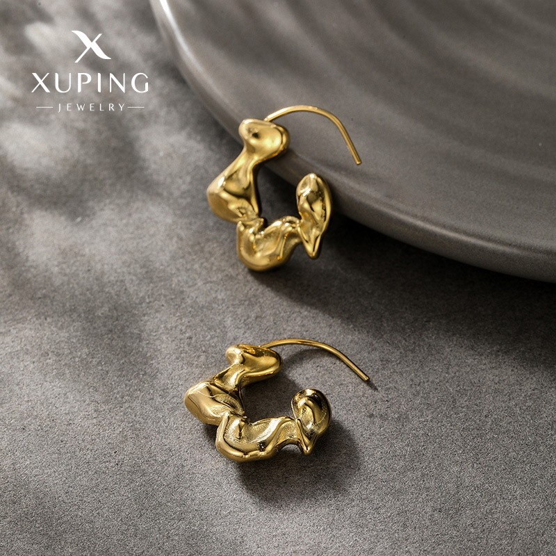 Joyería Xuping, aretes geométricos irregulares de diseño exclusivo, chapados en oro de 14k, sencillos y de alta gama, venta al por mayor para mujeres.