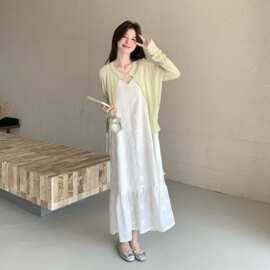 法式度假风爆火开衫套装裙女春季2026新款一整套吊带连衣裙两件套