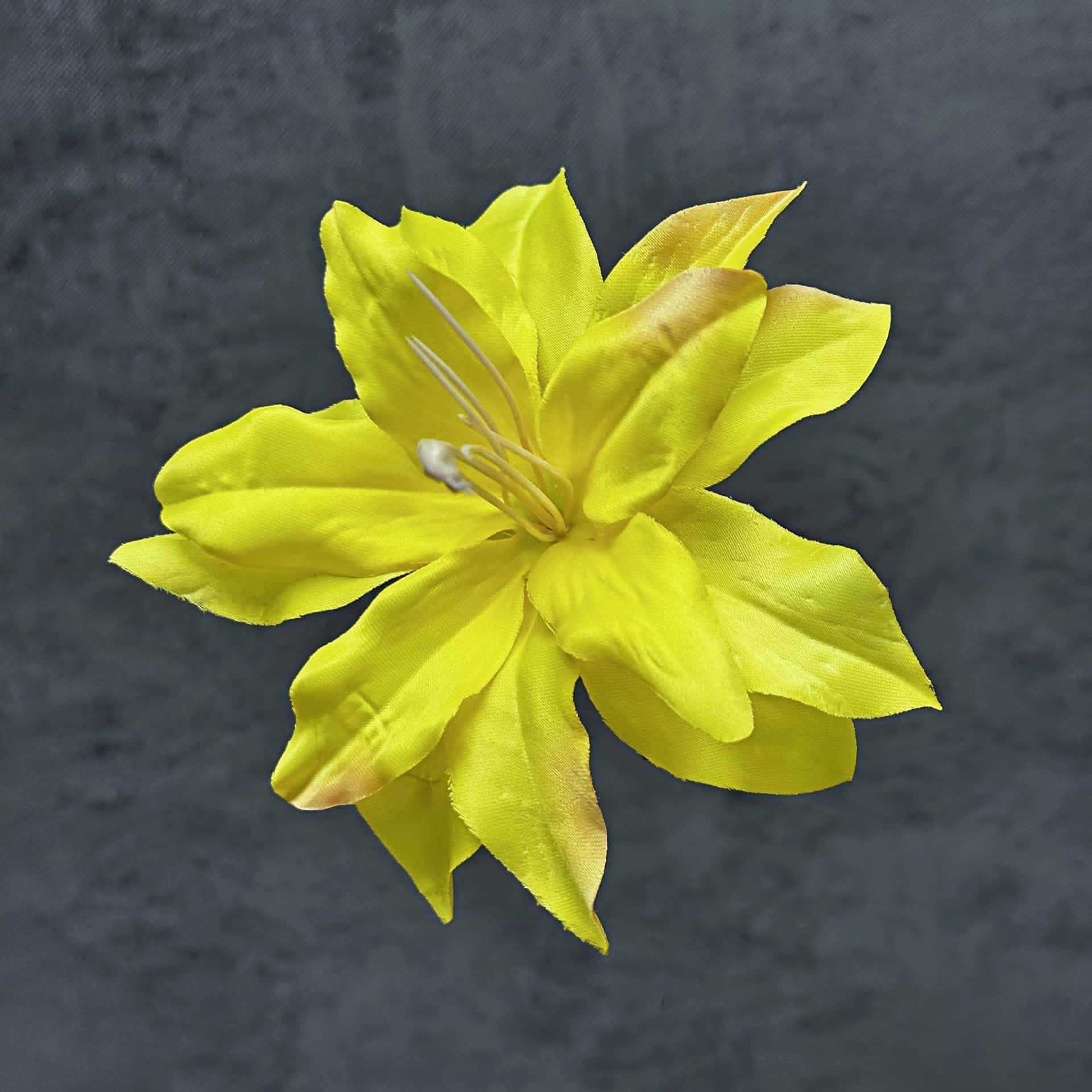 Tela de seda con cabeza de lirio de 13 cm - Amarillo nuevo