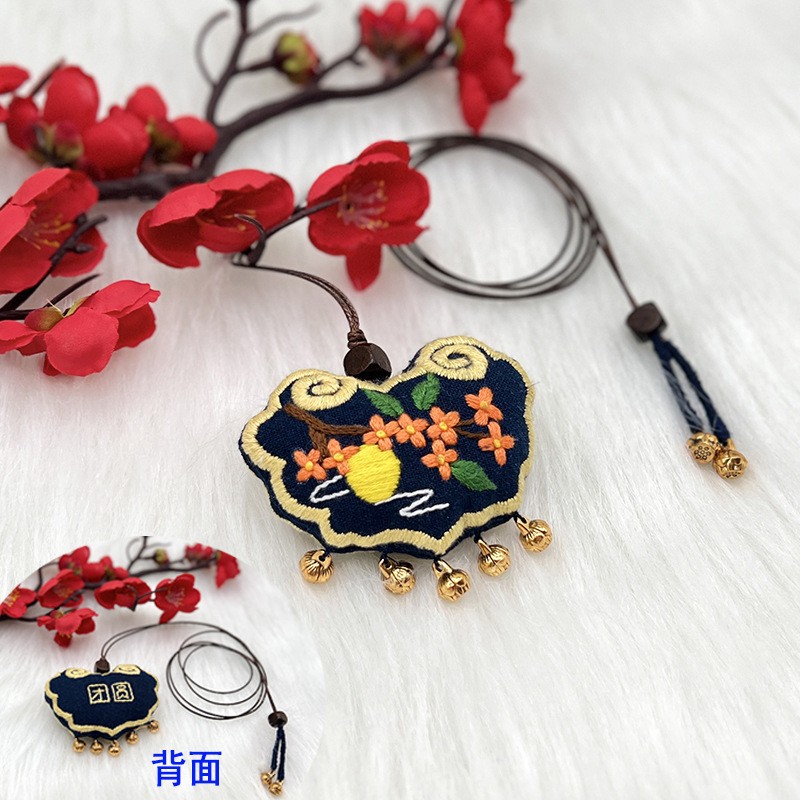 Bordado DIY artesanal creativo bolsas de jazmín colgante bolsas de estilo antiguo bordado Lu para regalo de novia bolsas de mariposa