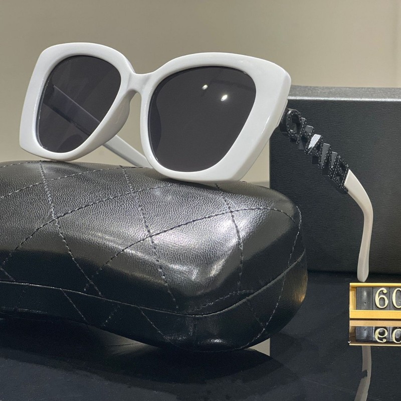 2025 ホットスタイル外国貿易 Xiaoxiang サングラスキャットアイファッションハイエンドレディースレトロトレンディなパーソナライズされたサングラス卸売|undefined