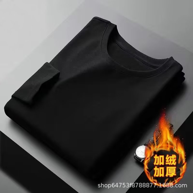 라운드넥 블랙