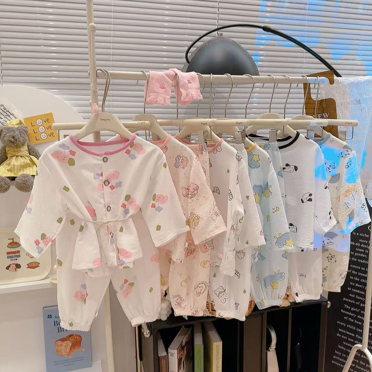 Children's Home Wear Set 2026 Spring New Cloud Cotton Boys and Girls Pajamas for Toddlers and Young Children Air Conditioning Clothing Wholesale