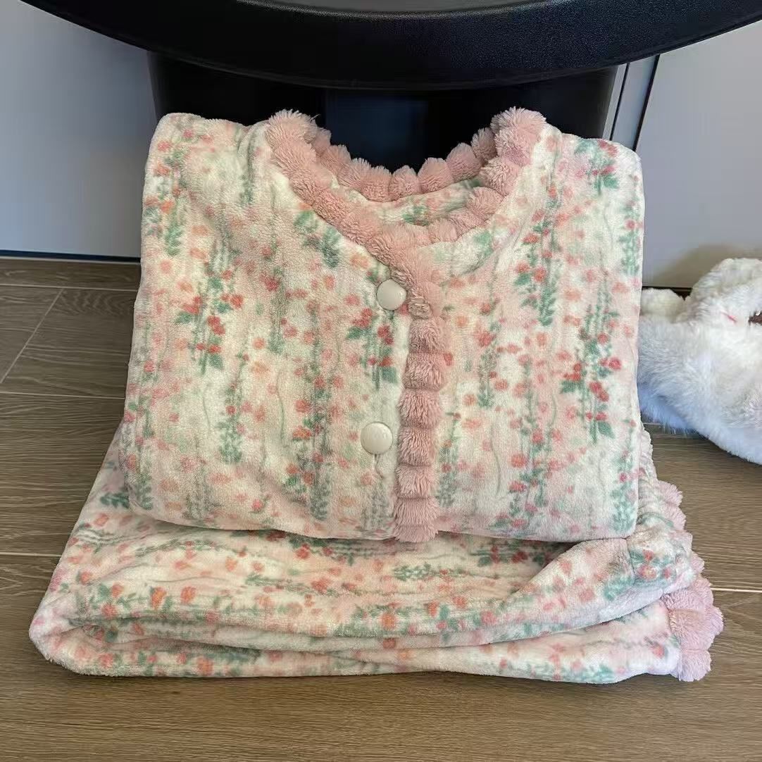 Flor al por mayor transfronteriza coral pijamas de terciopelo de invierno de mujer nuevo terciopelo engrosado franela otoño invierno ropa doméstica