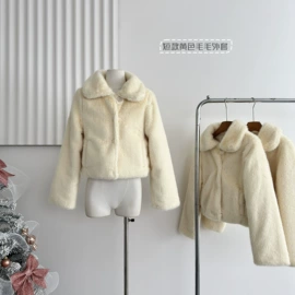 时尚休闲套装;连衣裙;毛衣