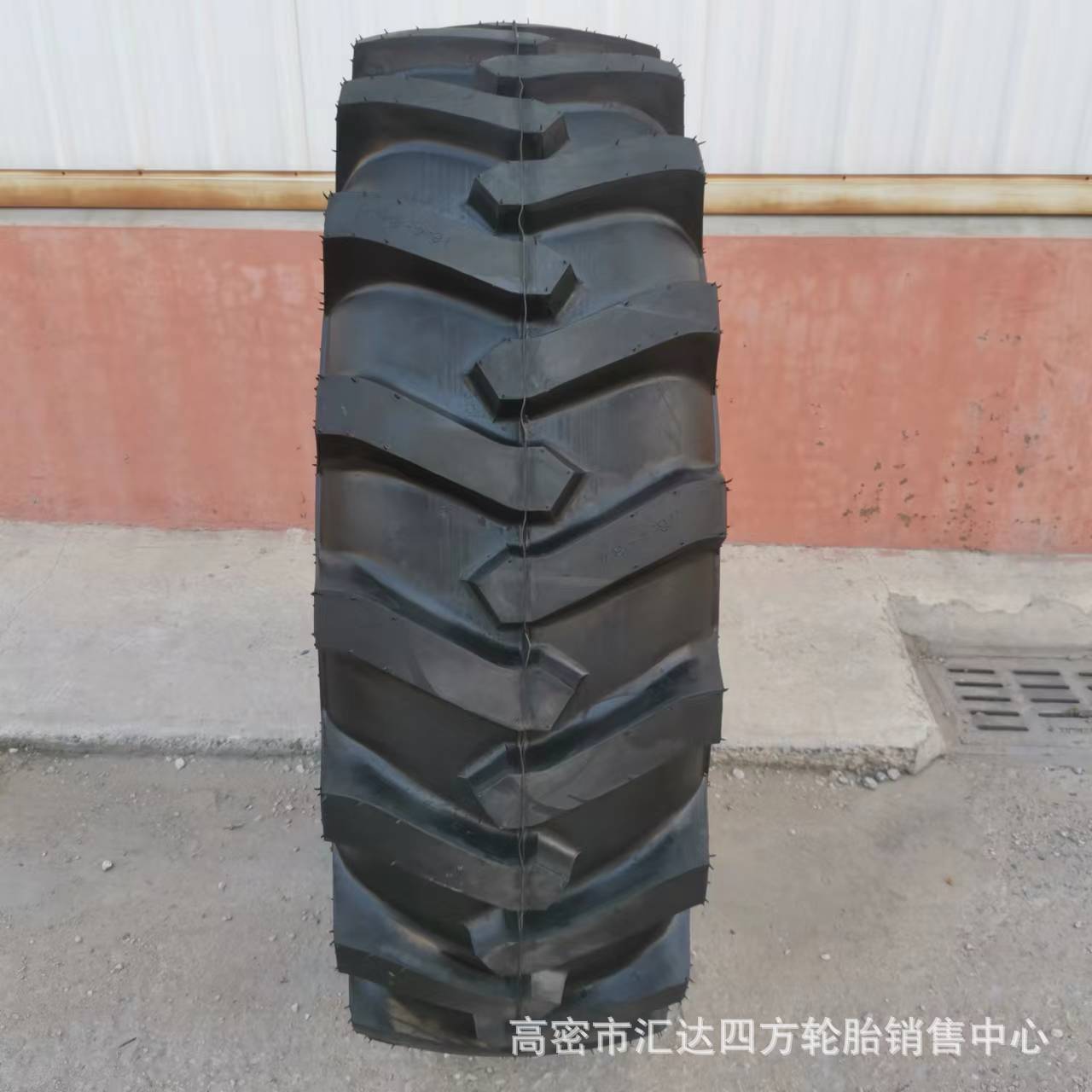 现货供应18.4-34人字加宽轮胎 农用拖拉机轮胎 收割机轮胎 批发