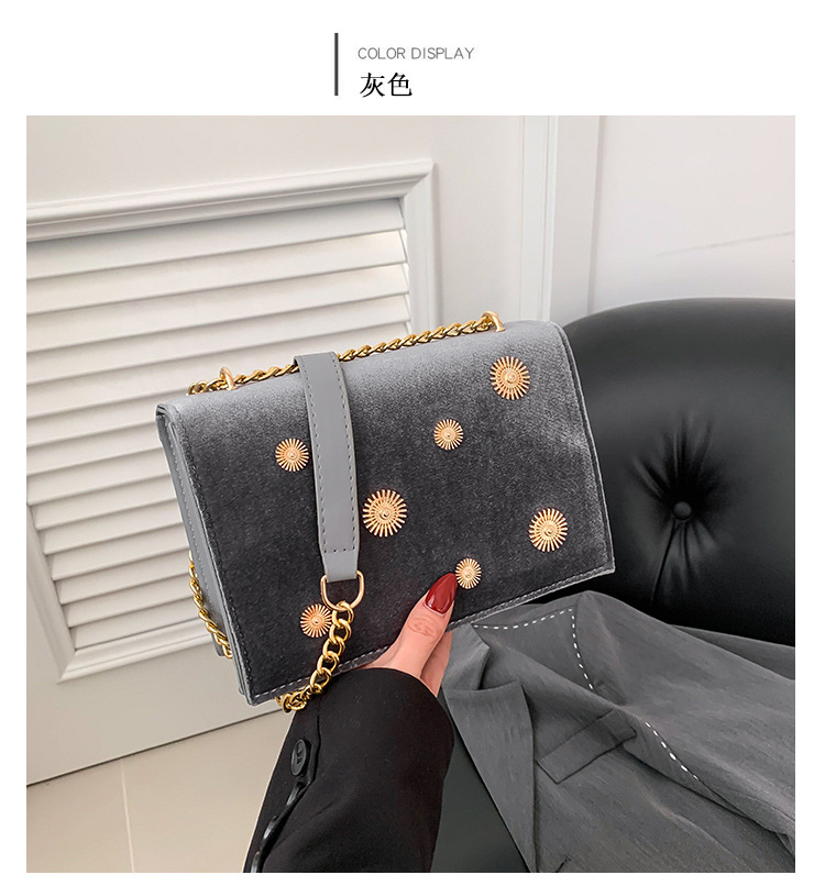 Cross-border fashionable velvet small square bag for women, simple and fashionable single-shoulder bag, new autumn and winter crossbody chain bag undefined