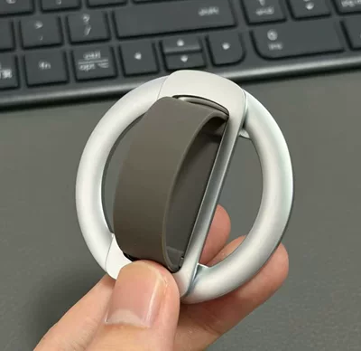 Car phone holder vacuum magsafe, rotatable and foldable - silver