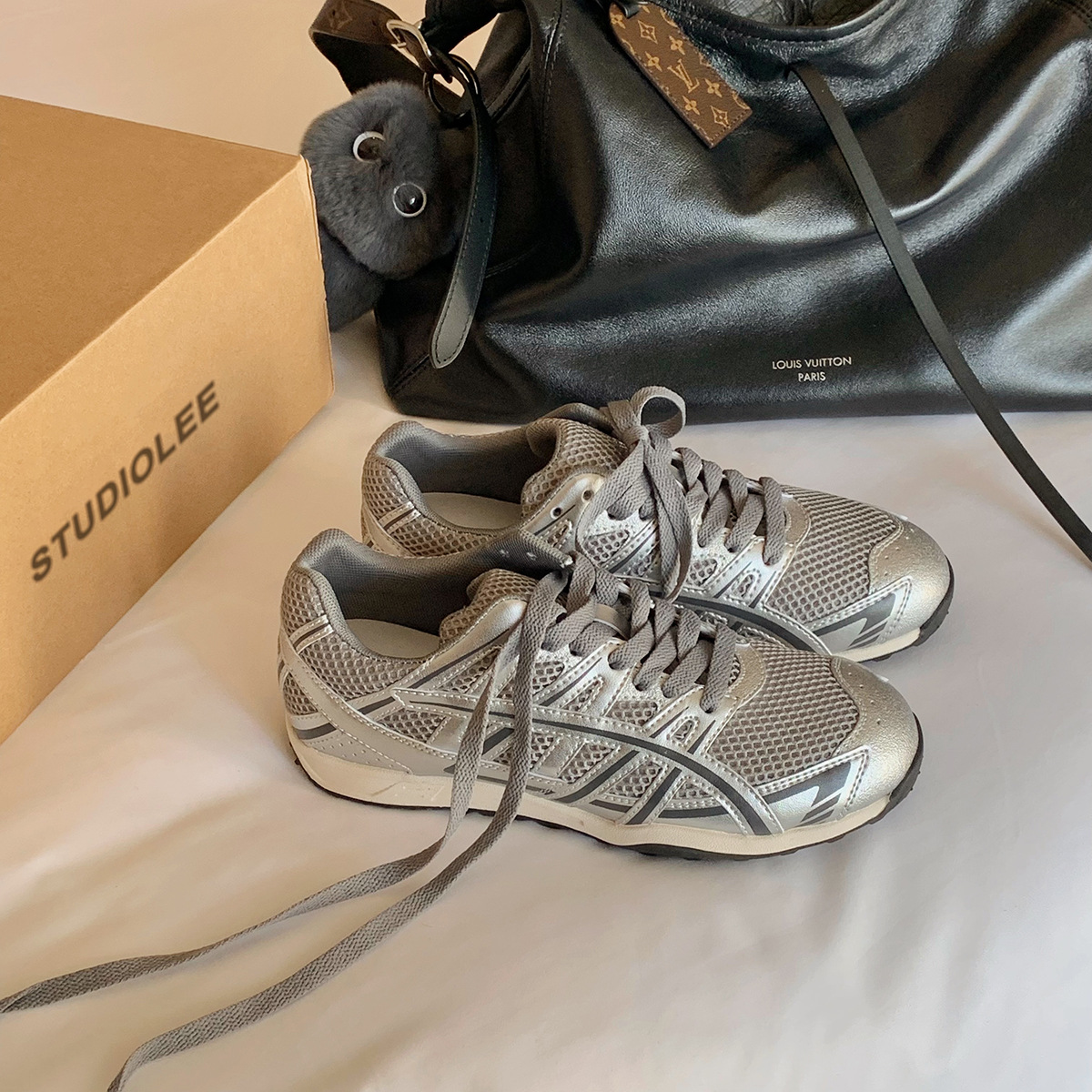 Grape Mom studiolee nuevo estilo deportivo americano costura de malla de todo fósforo color de contraste zapatos de papá primavera para mujer